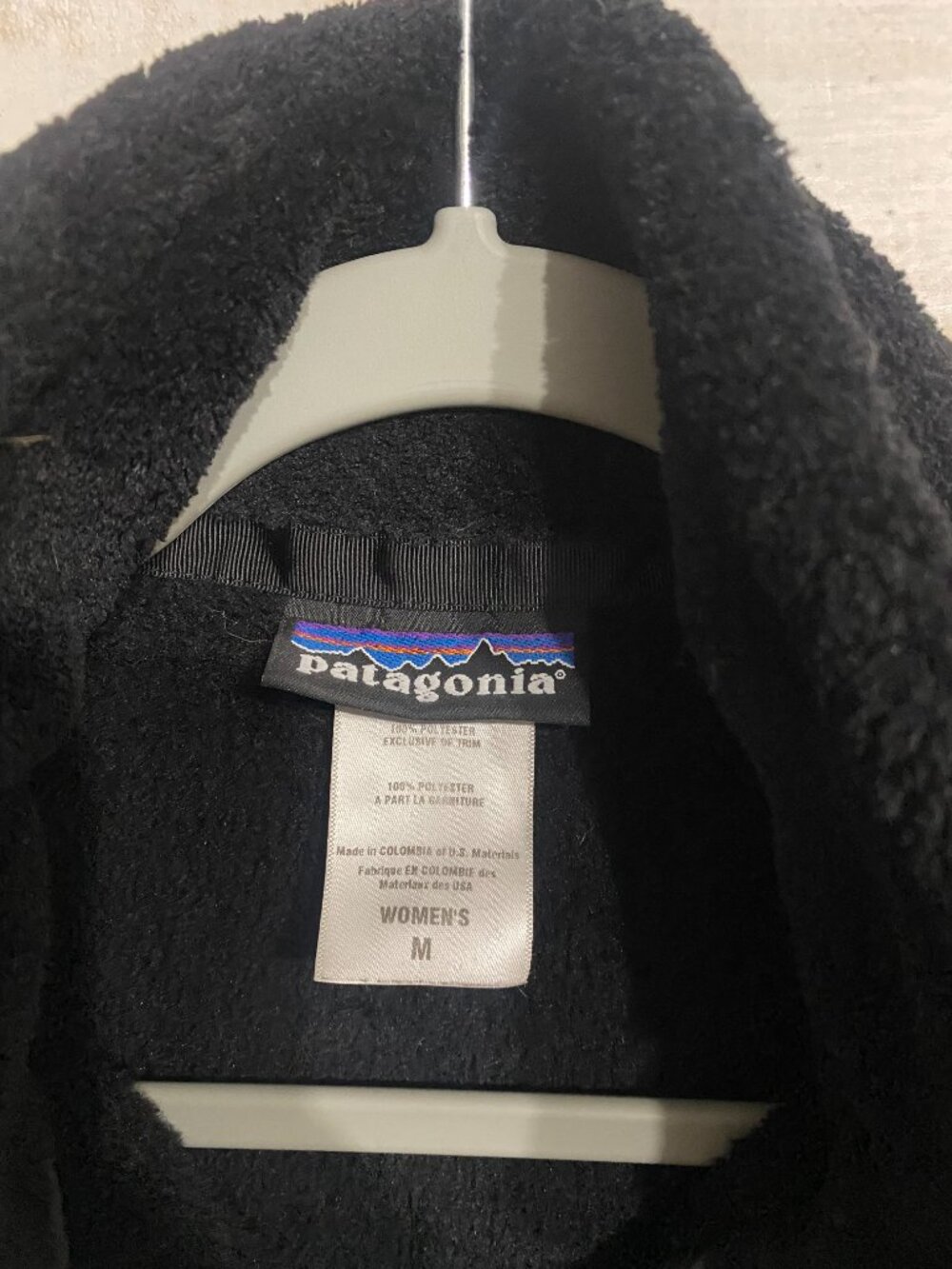 Patagonia Women's Re-Tool Snap-T Fleece Pullover - Black, Size Medium - Picture 3 of 3